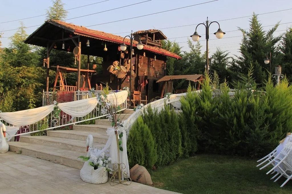 Masal Kır Bahçesi ve Düğün Salonu