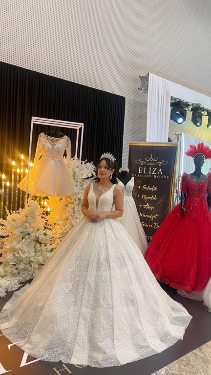 Eliza Gelinlik Abiye