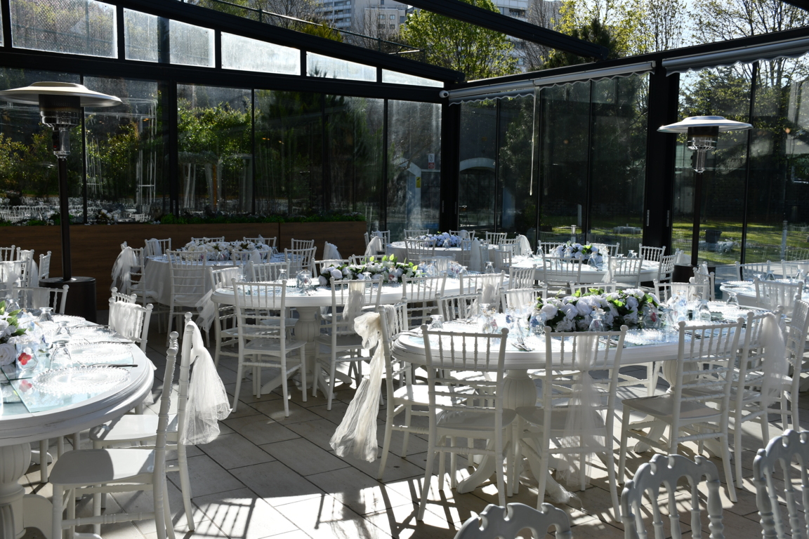 Poolside Davet Bahçeşehir