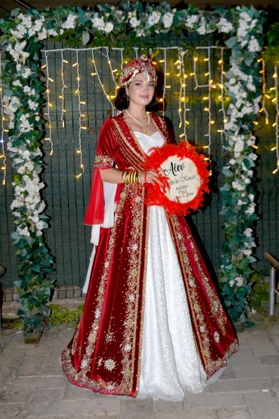 Poolside Davet Bahçeşehir