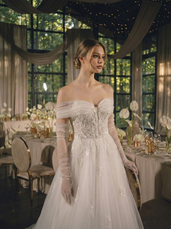 MAB-4743--25 A Kesim Düşük Omuz Göğüs Dekolteli Gelinlik 4