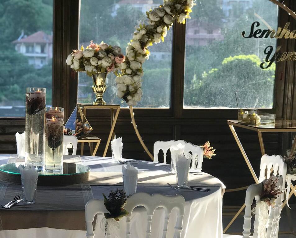 Ehlikeyf Cafe