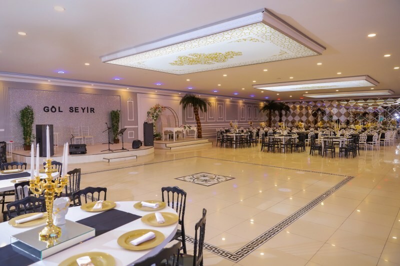 Göl Seyir Bella Balo Salonu