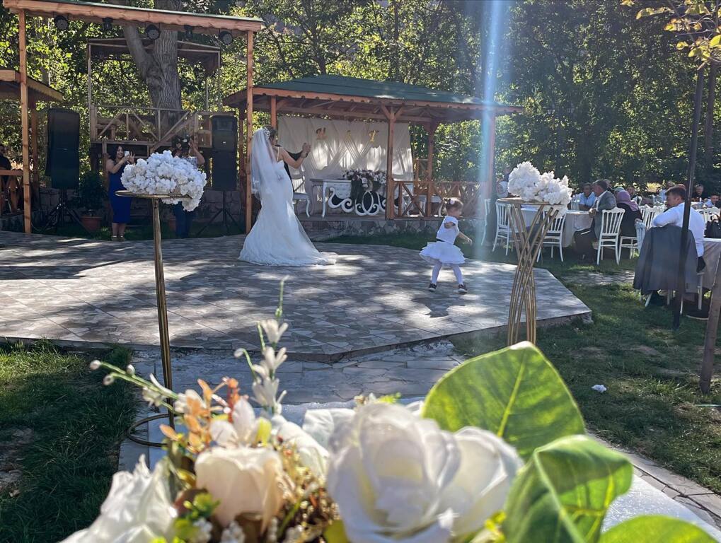 Cevizli Vadi Kır Düğün Salonu