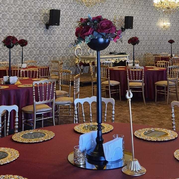 XL Saloon Kır Bahçesi