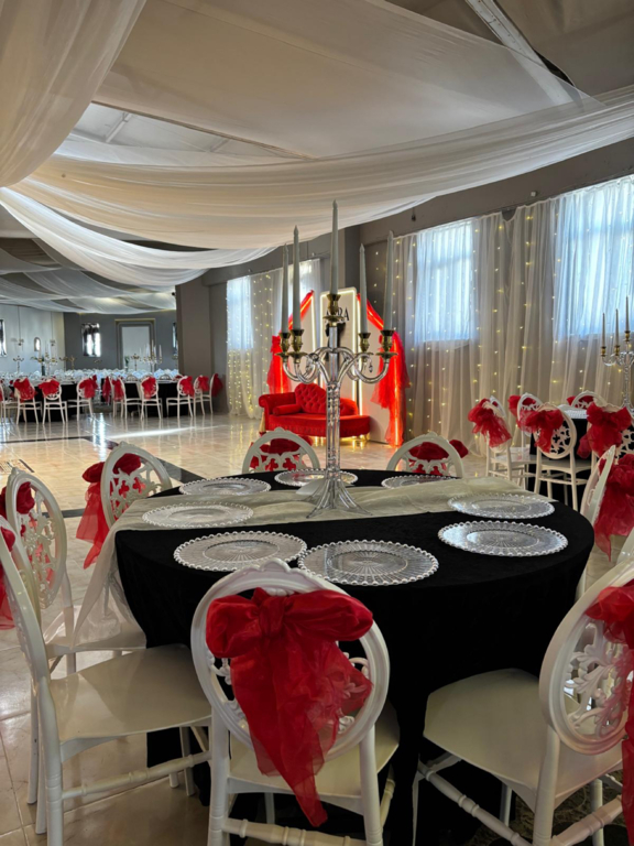 Aura Düğün ve Davet Salonu