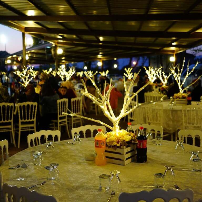 Royal Park Kır Bahçesi