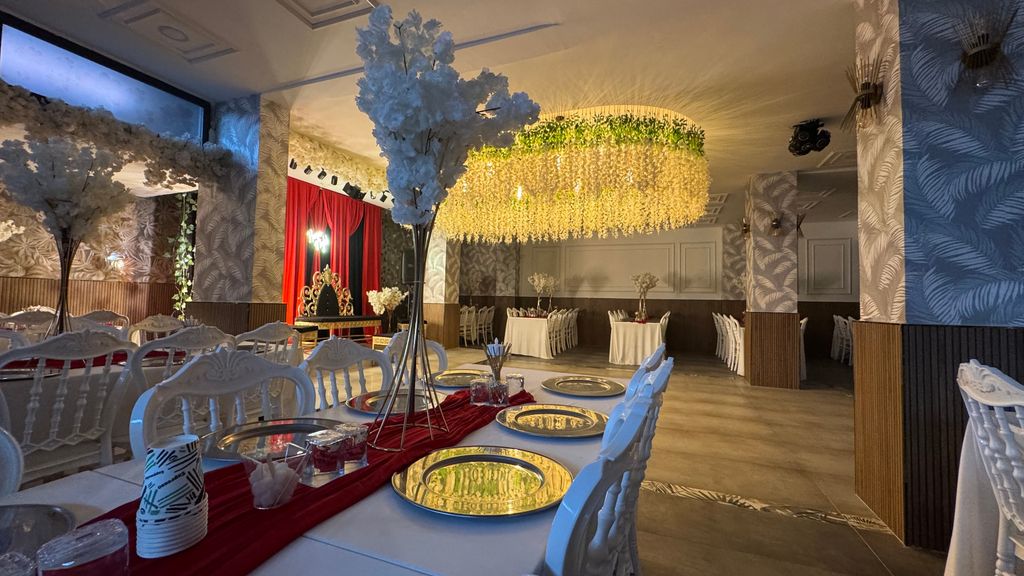 Kiraz & Gülce Davet Kına Evi
