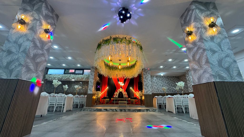 Kiraz & Gülce Davet Kına Evi