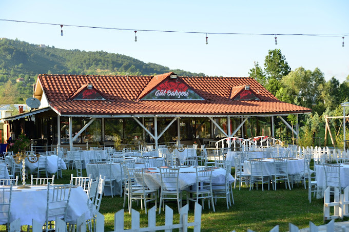 Gül Bahçesi Kır Düğün Salonu