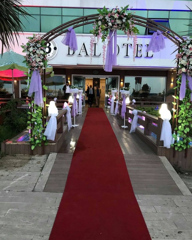 Bal Otel