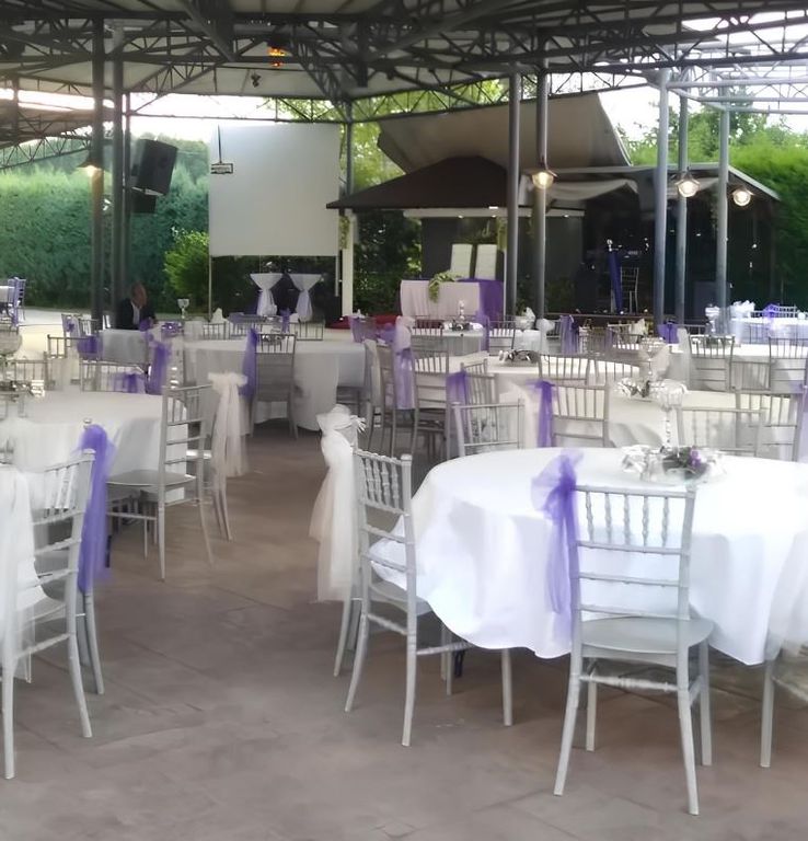 Grand Es-Taa Kır Bahçesi