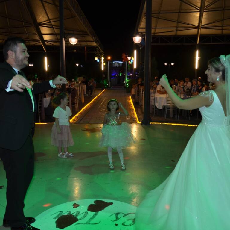 Grand Es-Taa Kır Bahçesi