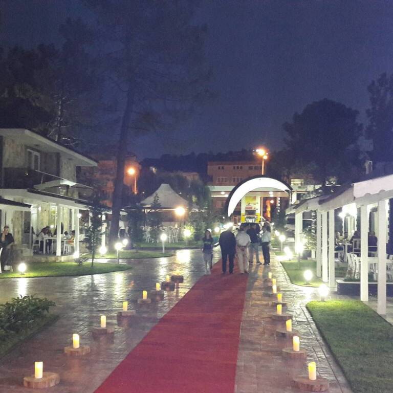 Yanıklar Kır Düğün Salonu