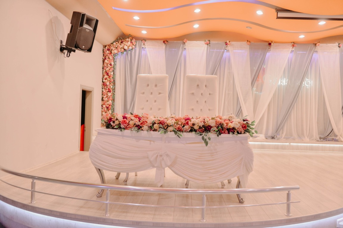 Gökkuşağı Düğün Salonu