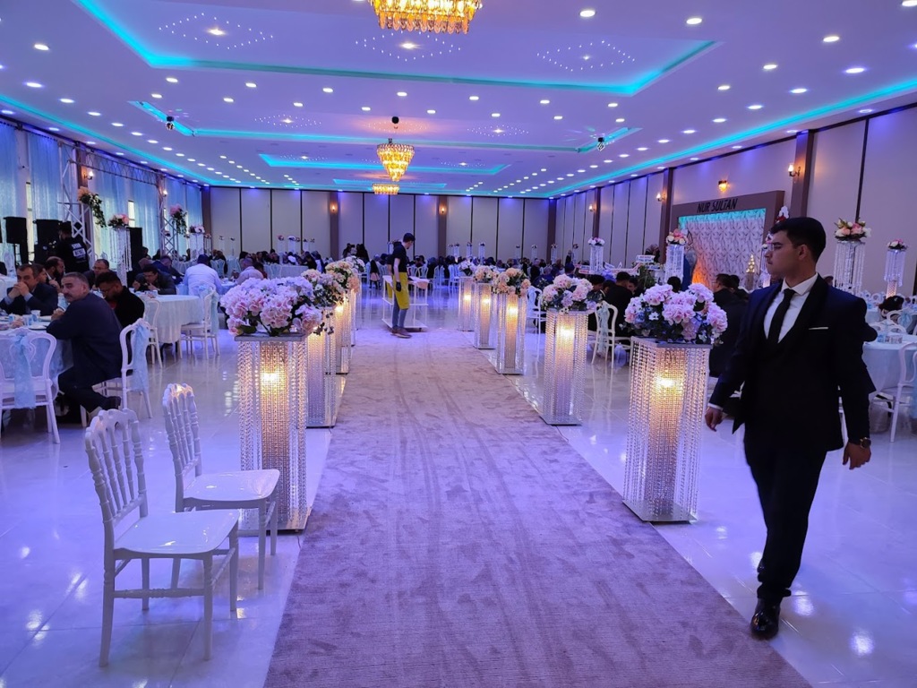 Nur Sultan Düğün Sarayı