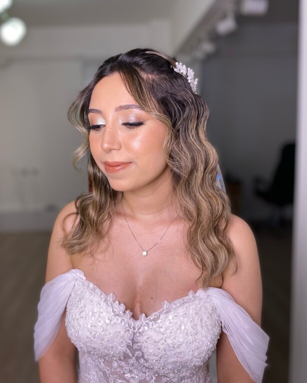 Soft Hair & Makeup Studio