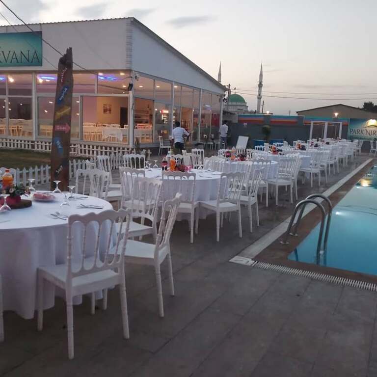 Nirvana Havuz ve Kır Düğünü