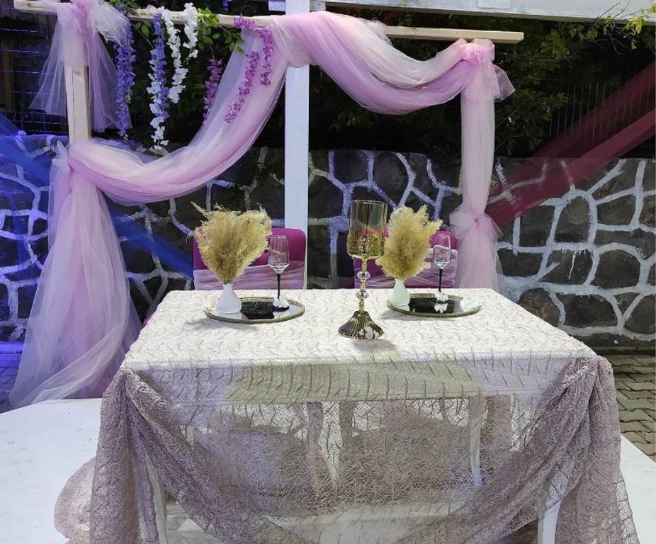 Şah Tahtı Kır Düğün Bahçesi