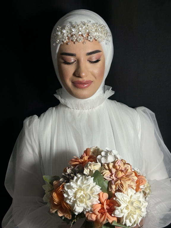 Hacer Koçak Makyaj & Saç Türban Tasarım