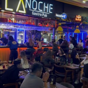 La Noche Gastro Pub