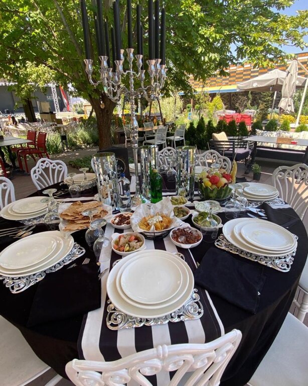 The Serra Restaurant & Garden