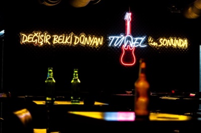 Tünel Performans Hall