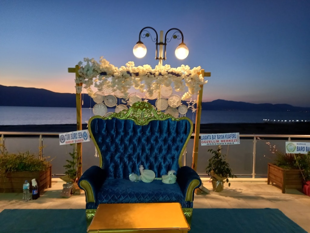 Dnm Gold Kır Bahçesi