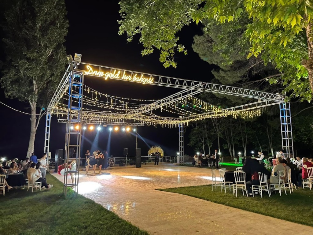 Dnm Gold Kır Bahçesi