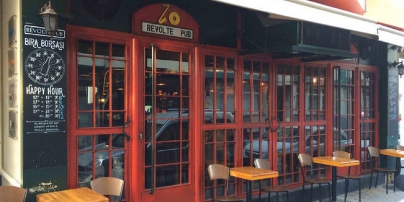 Revolte Pub