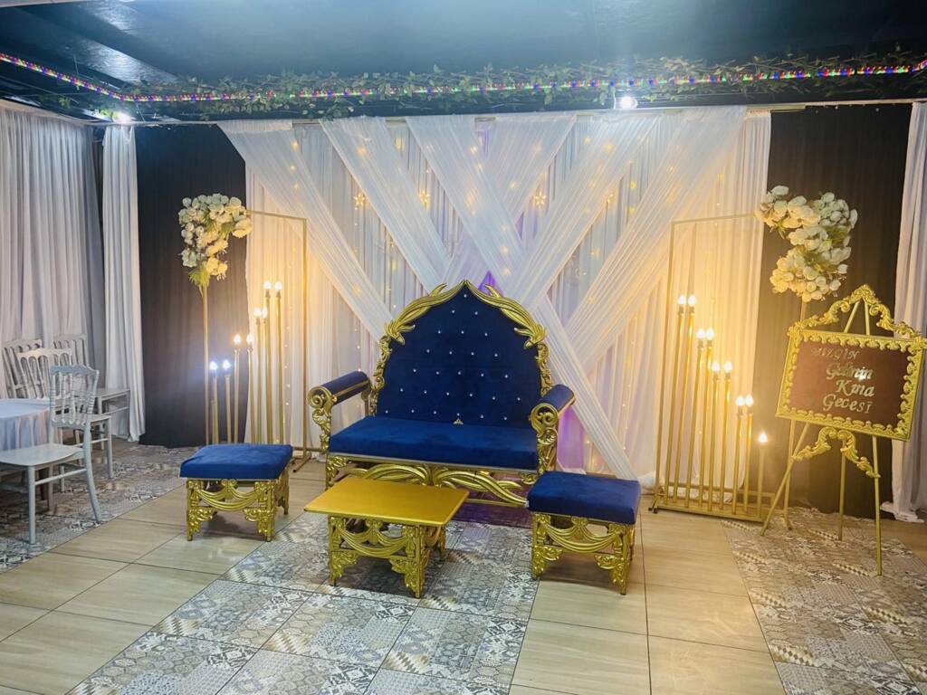 Antik Nişan Kına Salonu