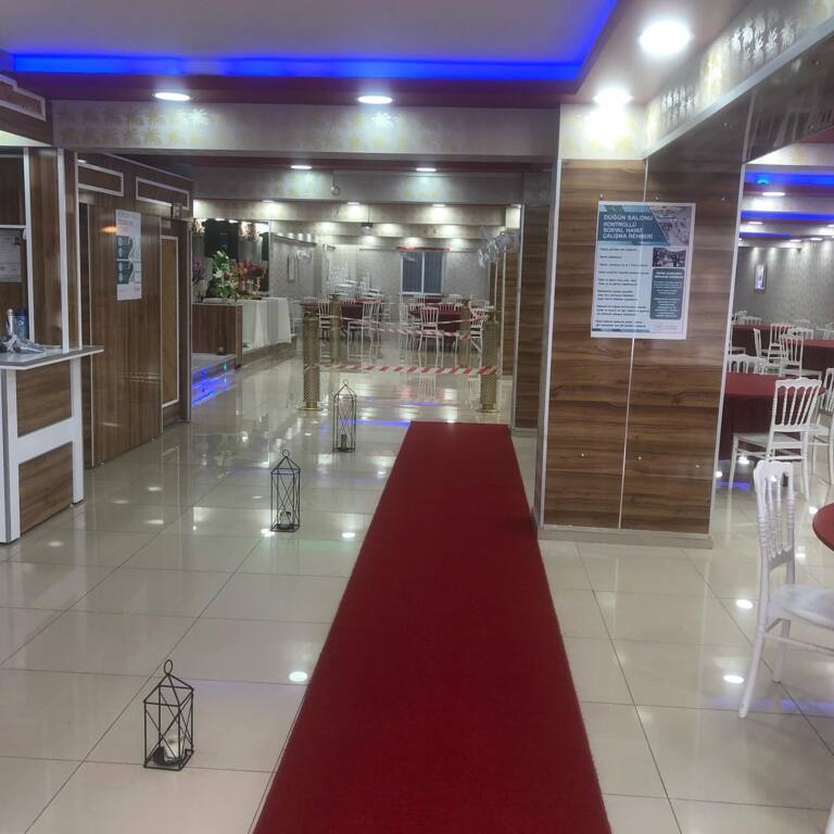 Hanedan Kına Nişan Sarayı