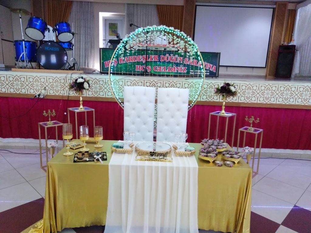 Beşkardeşler Düğün Salonu