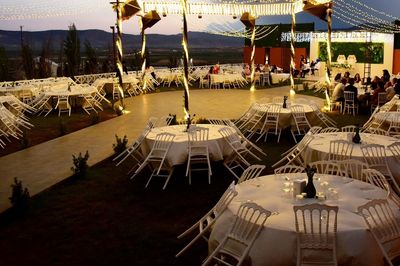 Elegant Kır Bahçesi