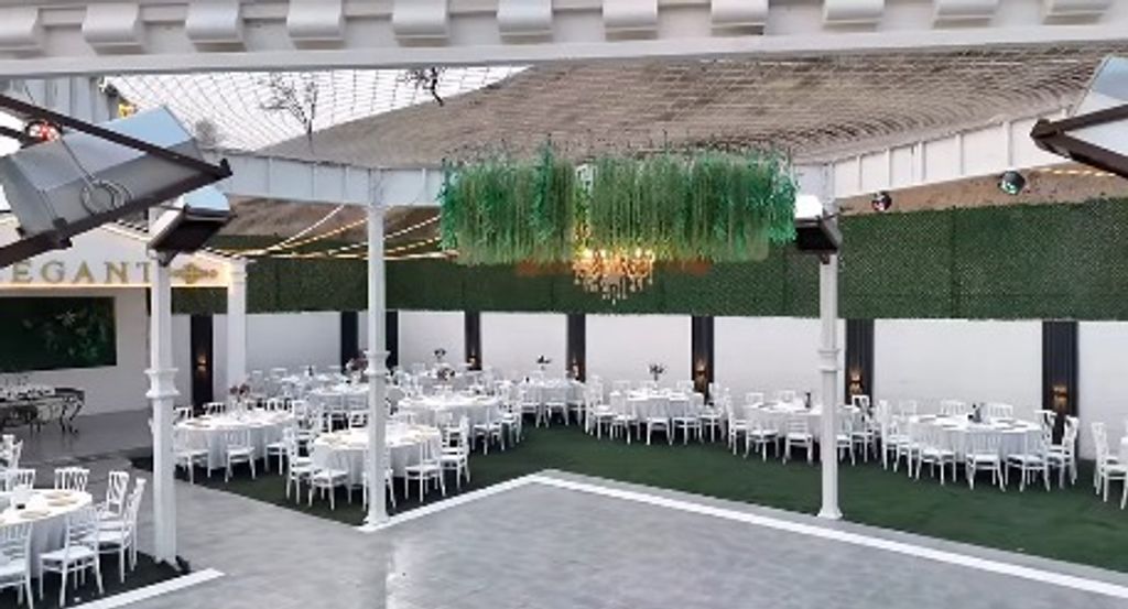 Elegant Kır Bahçesi