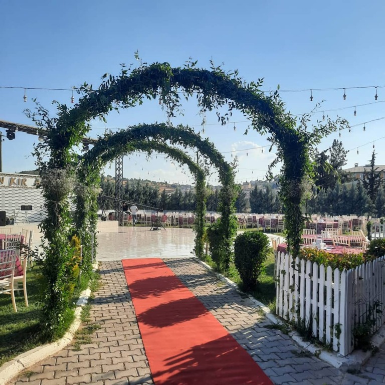 Şehr-i Sultan Kır Bahçesi