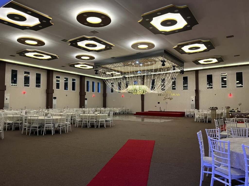 Beyaz Saray Tesisleri Düğün Salonu