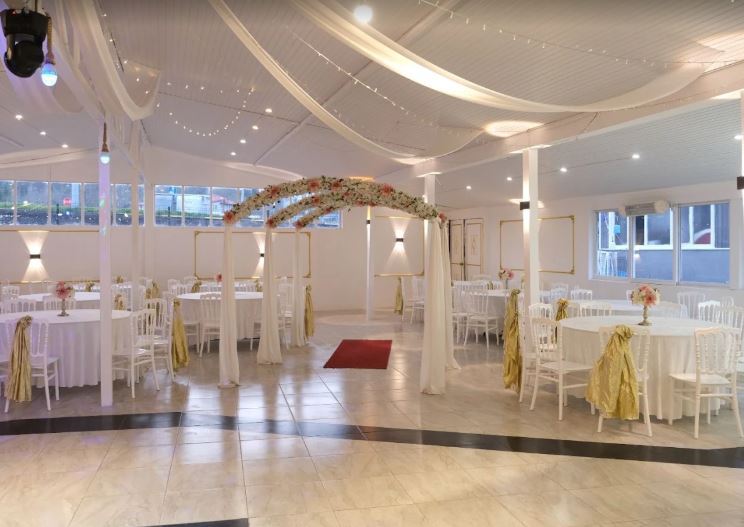 Çilek Karaçay White Düğün Salonu