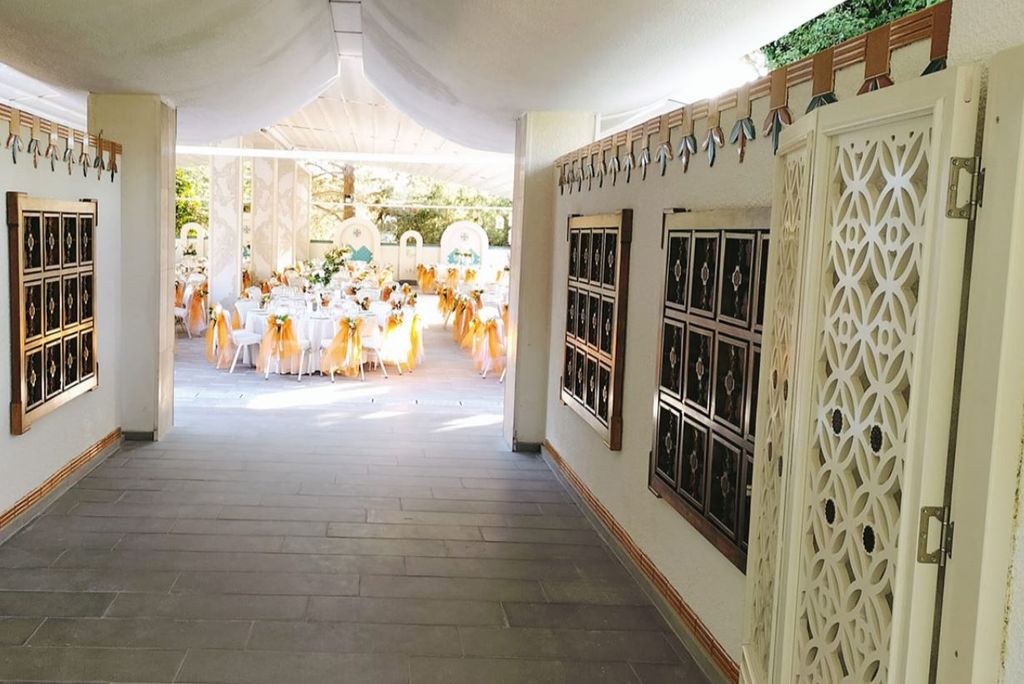 Ağaçlı Havuzbaşı Düğün Salonu