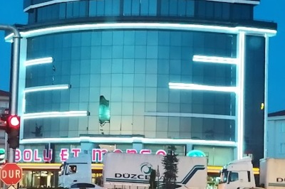 Quala Hotels & Lounge