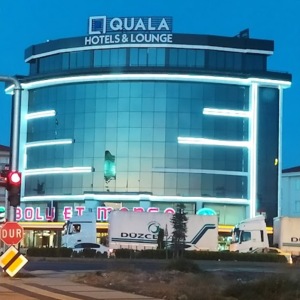 Quala Hotels & Lounge