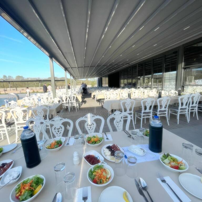 Riverside Otel & Restaurant