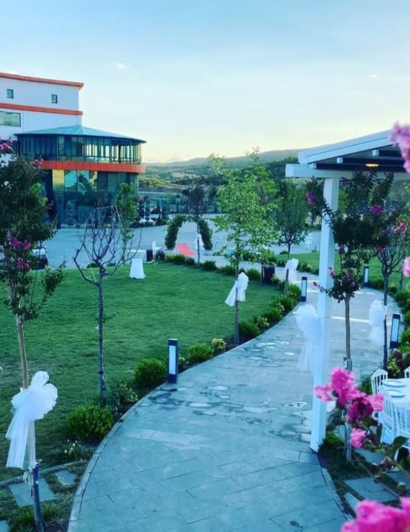 Lina Garden Hotel ve Kır Düğünü