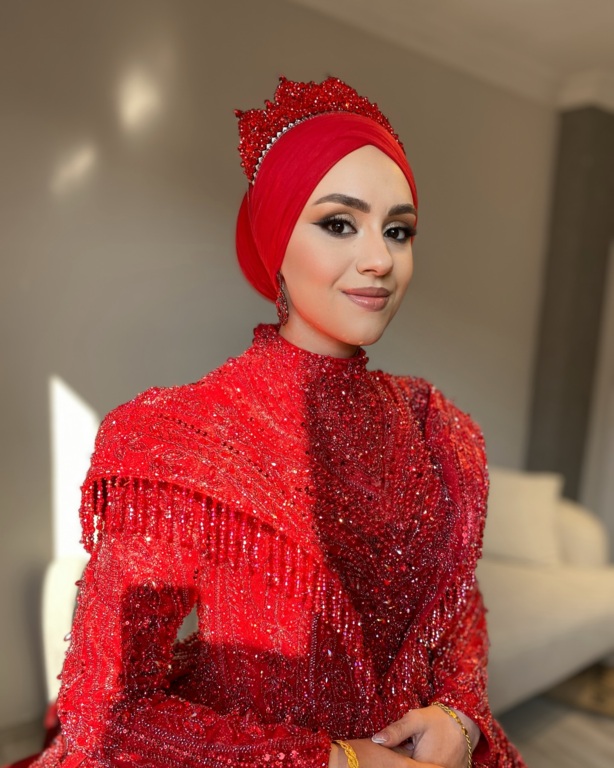 Esnur Fotoğraf Film & Makeup