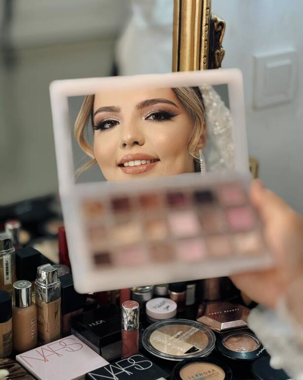 Dilara Tono Hair Design & Makeup Studio
