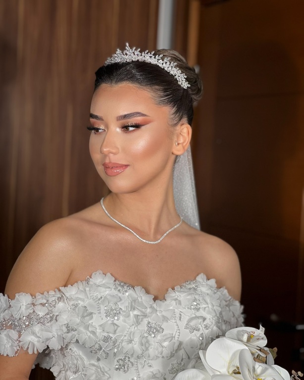 Ezgi Şeker Hair & Makeup Studio