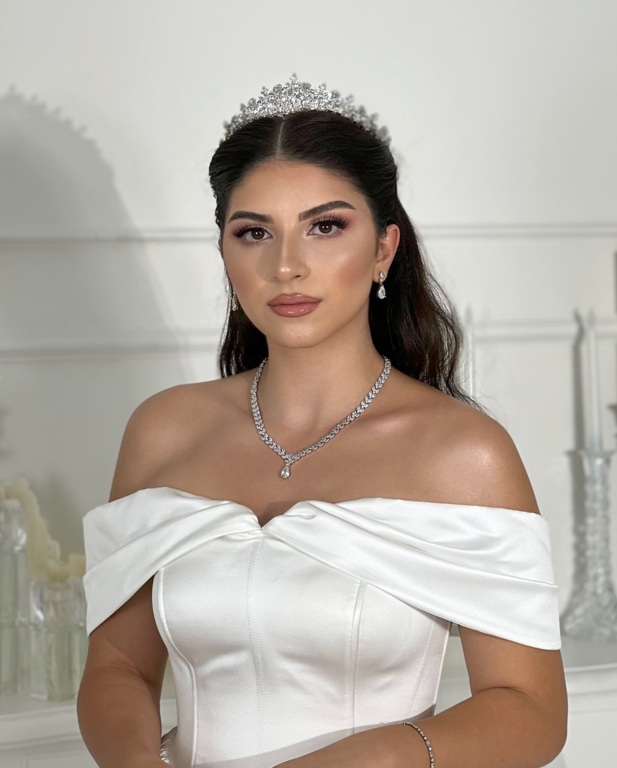 Ezgi Şeker Hair & Makeup Studio