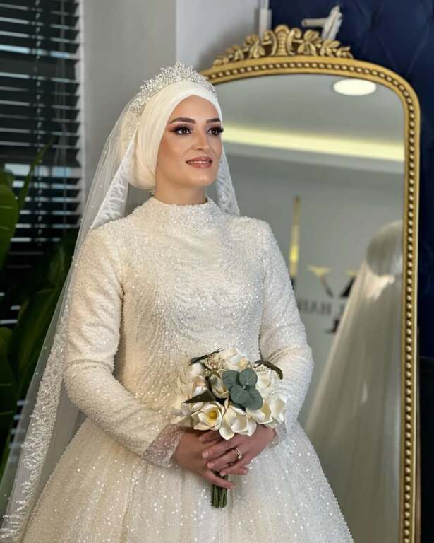 Ayşe Mutlu Gelinlik ve Moda Evi