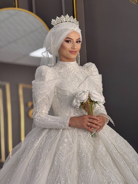 İncilay Moda Gelinlik