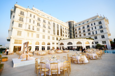 Wellborn Luxury Hotel